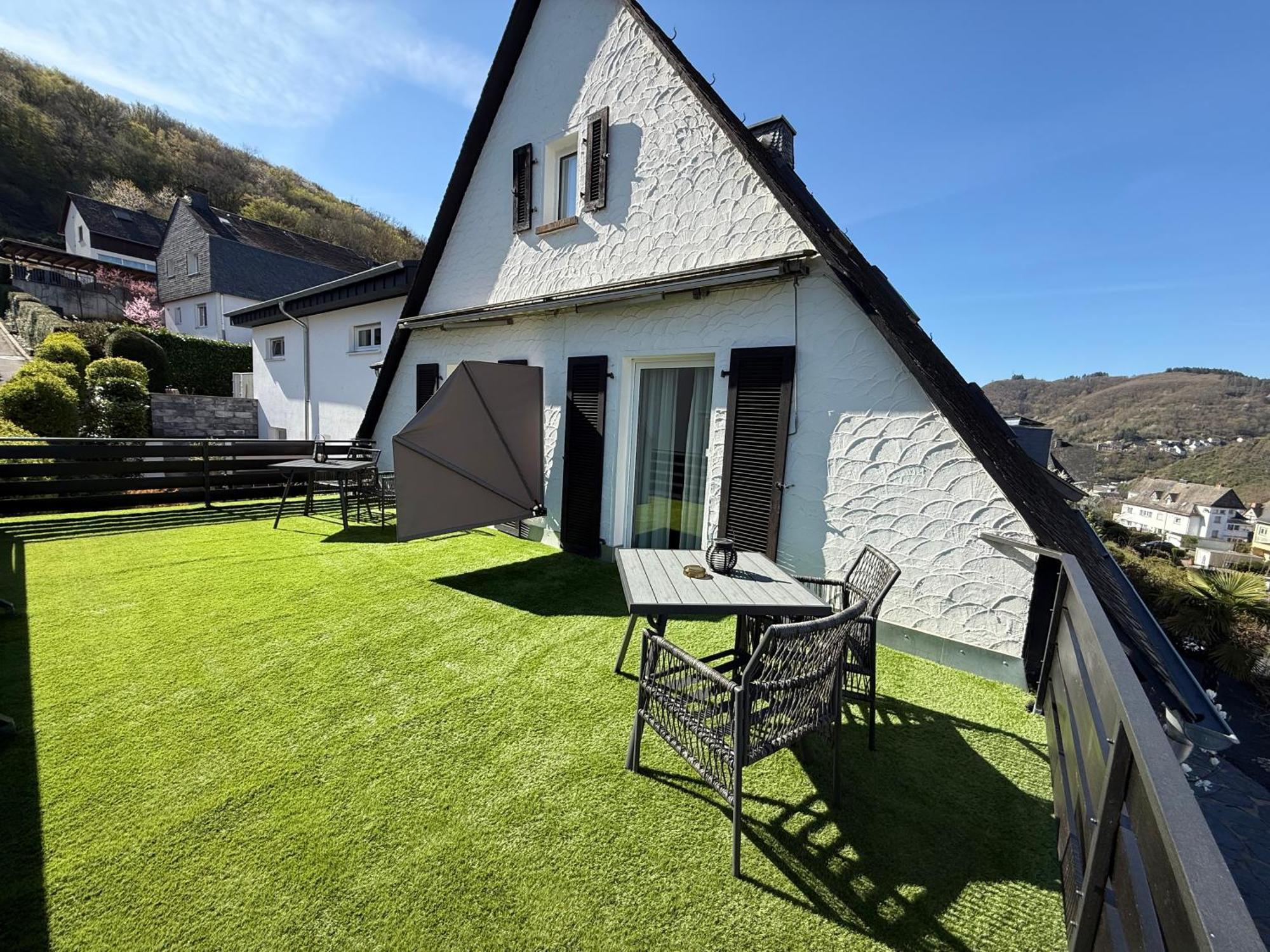 Haus Uebernachtenswert Cochem Mosel Eksteriør bilde